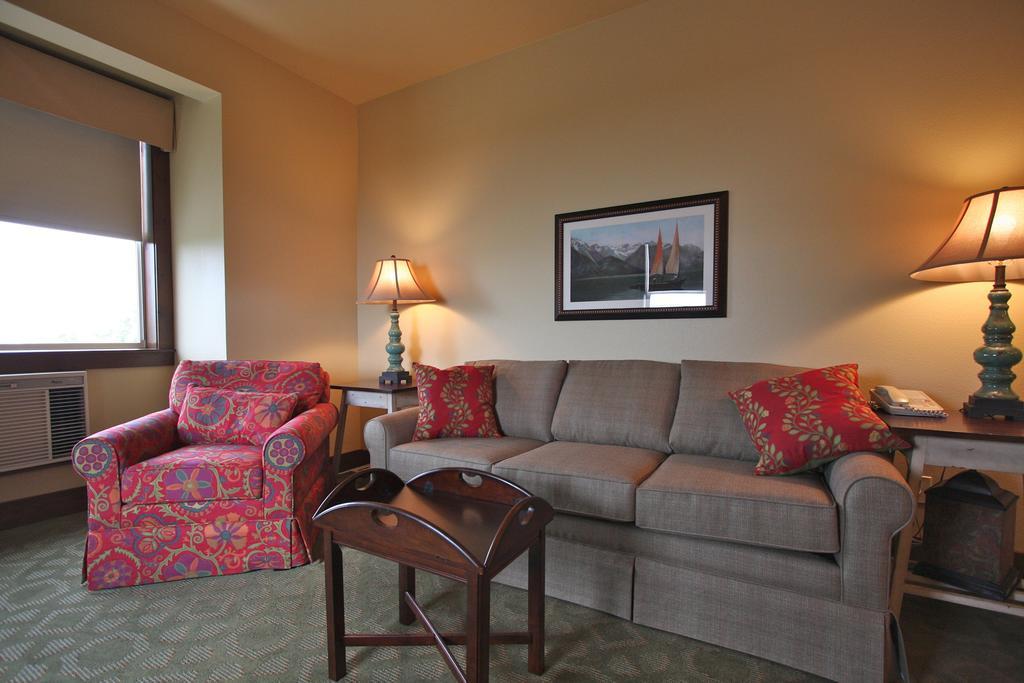 Homestead 4*
